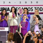 Claudia Sheinbaum at the meeting with Mexican women